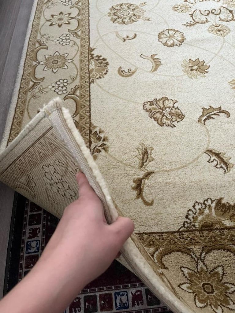 Desenli Krem Renk Halı - 4