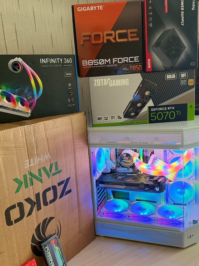 RYZEN9 9900X-RTX 5070Tİ SIFIR GARANTİLİ ÜST DÜZEY MASAÜSTÜ SİSTEM - 3