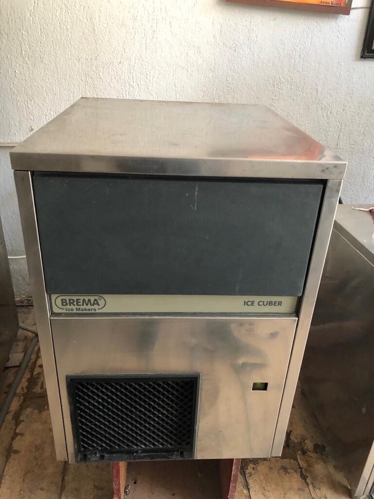Buz Makinesi Brema 40 kg gün - 5