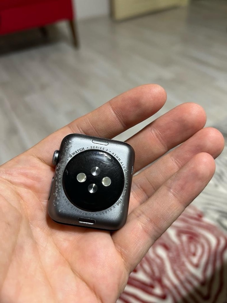 Apple Watch 3 42mm - 2