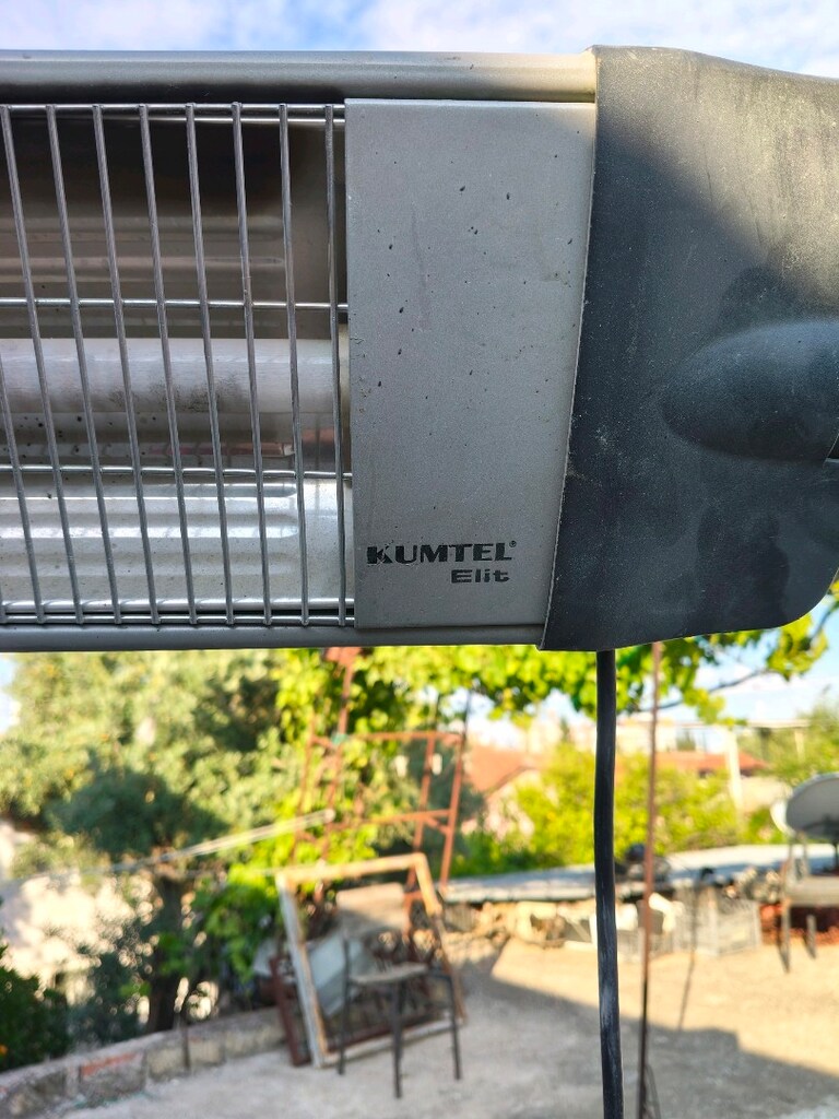 KUMTEL UFO AYAKLI SOBA 1800 WALT - 3