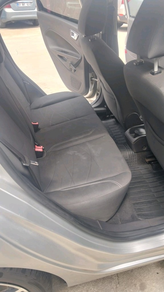 2013 model ford fiesta 1.25 trend - 19