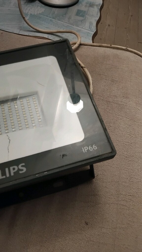 Philips Güçlü Led Projektör - 4