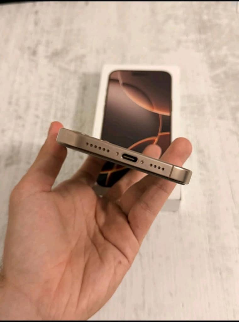 16 PRO MAX 256GB TR HERŞEYİ MEVCUT! - 2