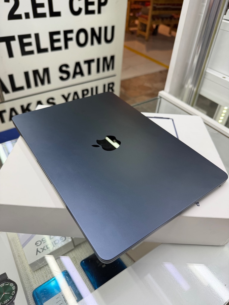 MACBOOK AİR M2 256/16 13 İNC 7 AYLIK TR! - 4