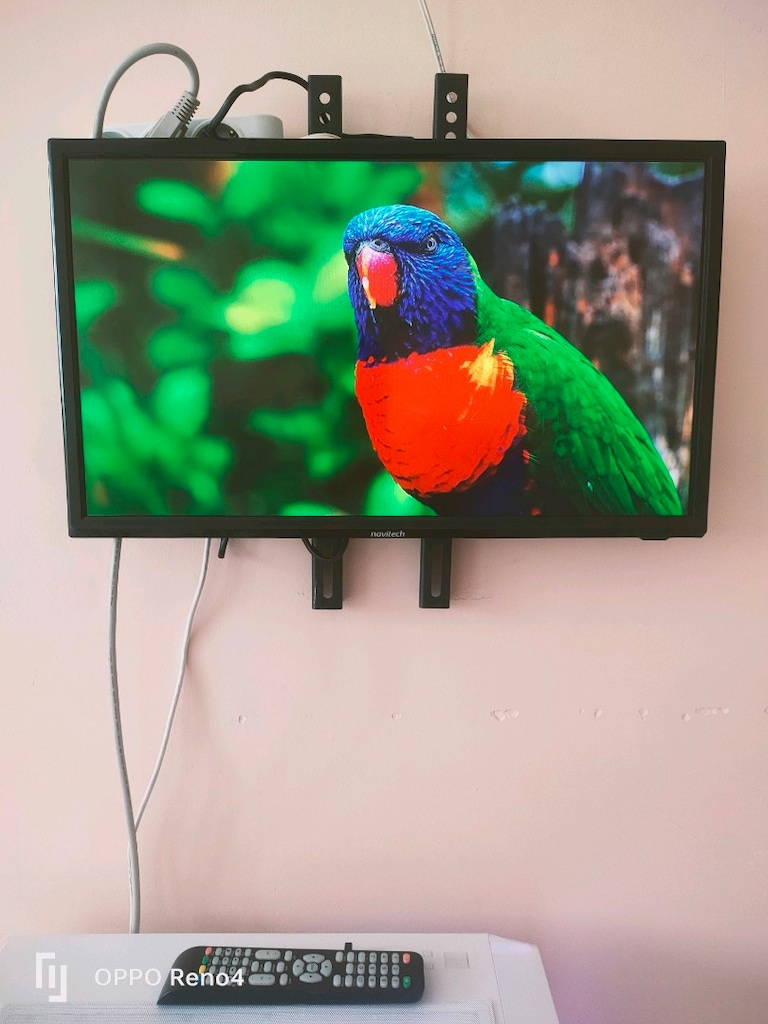 22" İnç TV+ Monitör Kumandalı Navitech Markasıdır - 5