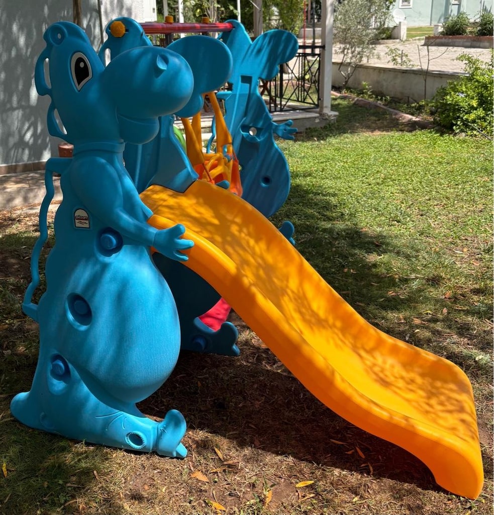 Pilsan Dino Kaydırak Ve Salıncak Seti