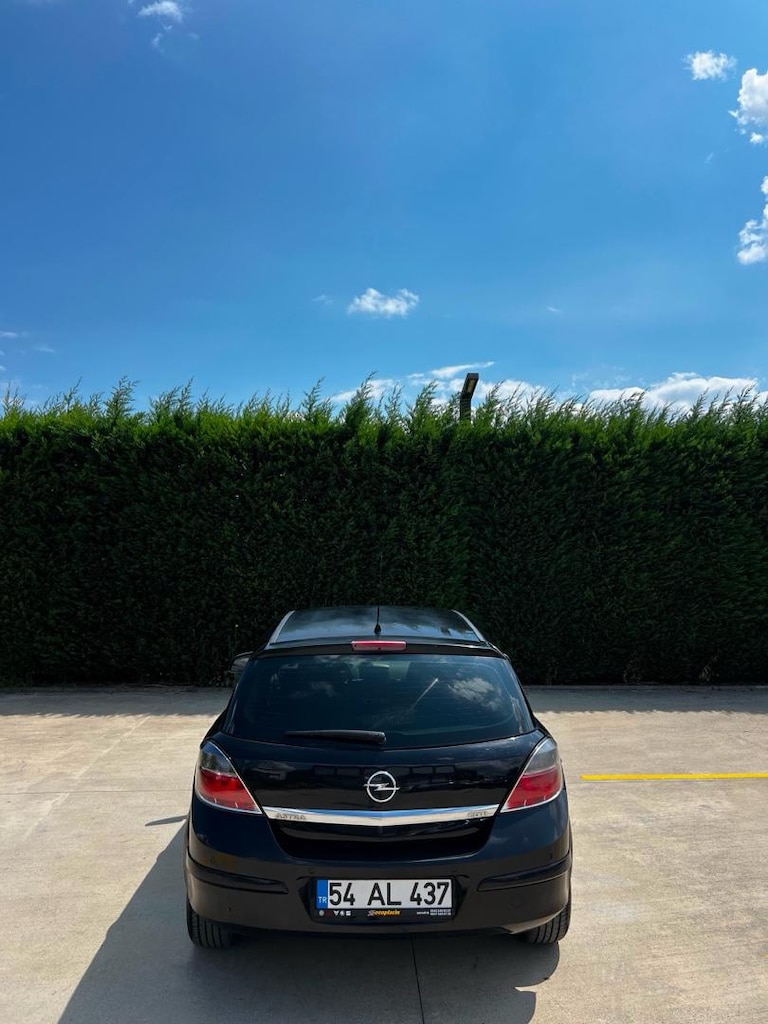 Opel Astra H kasa 2011 model 210.000 km temiz düzgün araç - 3