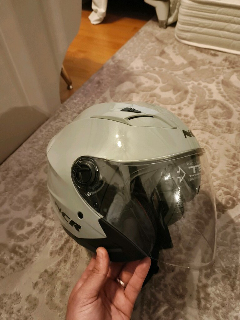 NCR M ve L beden 2 adet kask 2 ay toplasan 15 gün kullanıldı - 7