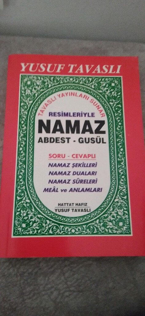 YUSUF TAVASLI RESİMLERLE NAMAZ ABDEST GUSÜL - 2