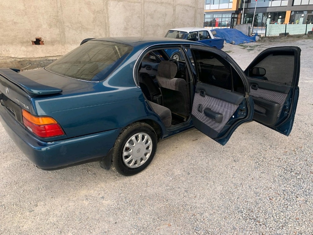 TOYOTA COROLLA 1.6 GLİ 1996 KLİMALI ACİL SATILIK - 3