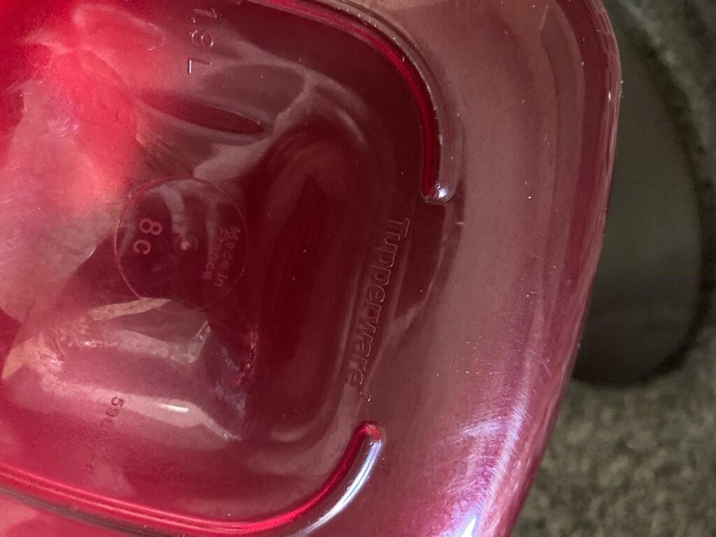 Tupperware - 2