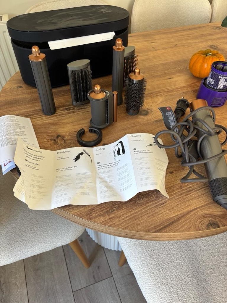Dyson Airwrap Set - 8