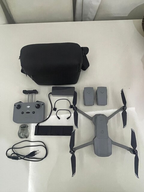 AZ KULLANILMIŞ DJI MAVİC AİR 2 DRONE COMBO