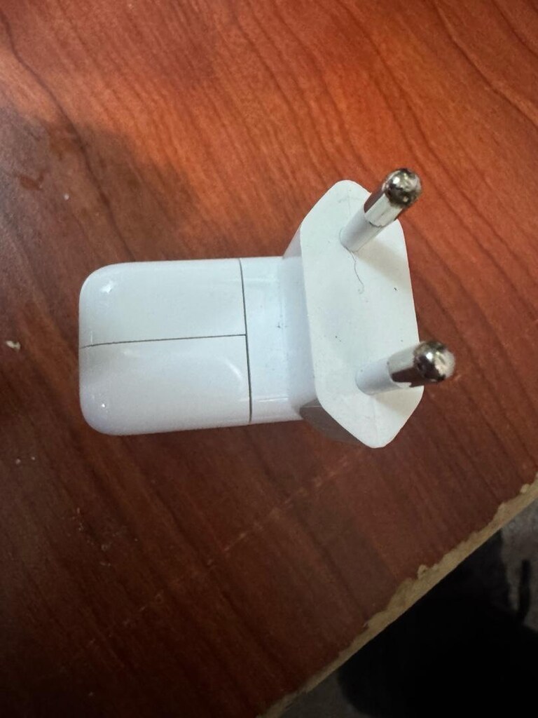 Apple 35 W orijinal şarj başlığı - 11