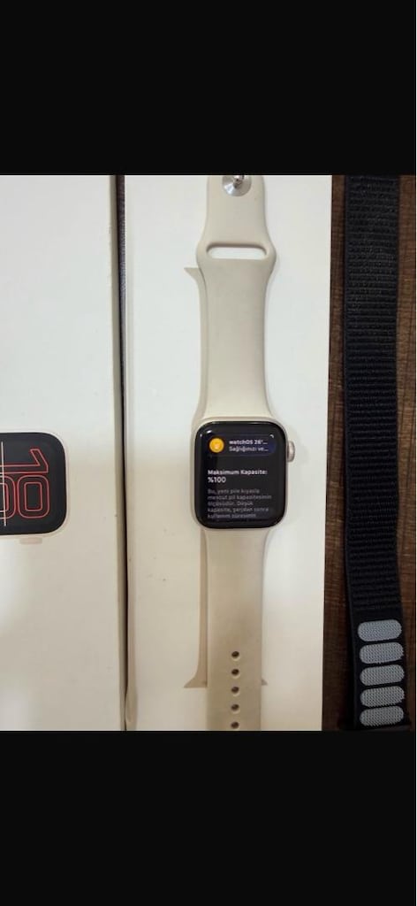 APPLE WATCH SE 3. NESİL 16 AY GARANTİLİ GOLD FATURALI KUTULU PİL 100 - 5