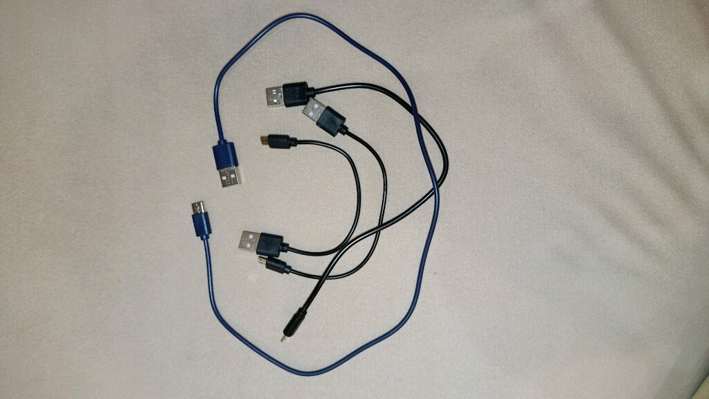 Kılıf, router,kulaklık, şarj aleti (tekli alımlarda fiyat farkı var) - 9