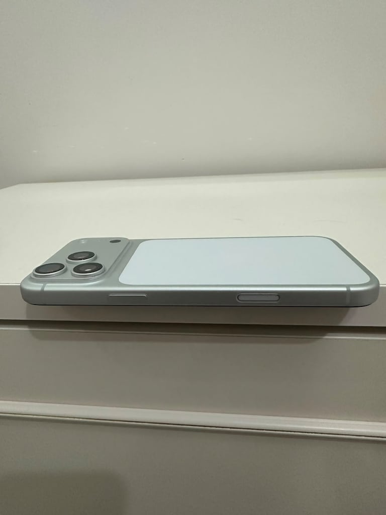 iPhone 17 PRO MAX / 25 GÜNLÜK YURT İÇİ 2 SENE GARANTİLİ NOKTA HATASIZ - 5