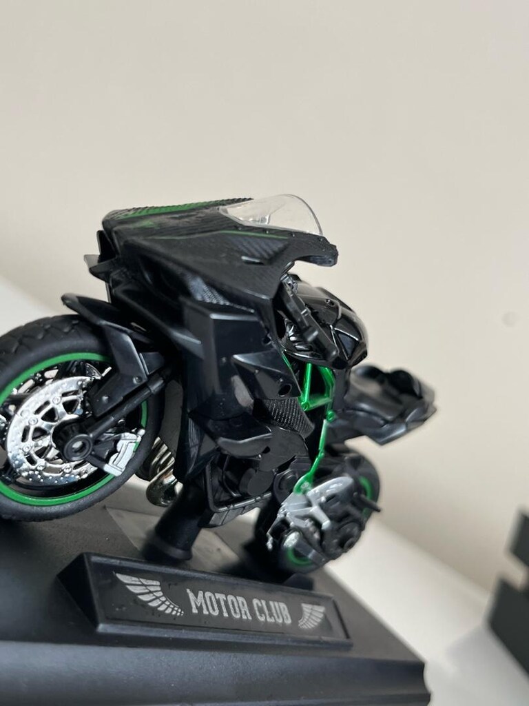 kawasaki h2r motor figürü - 5