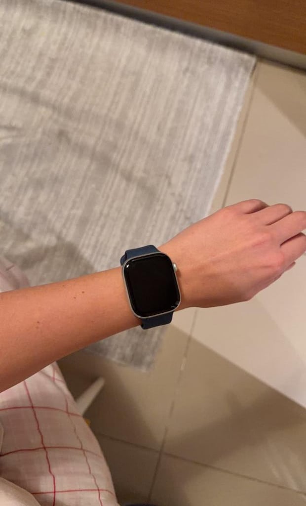 Apple Watch 10 GPS 46mm S/M beden - 2