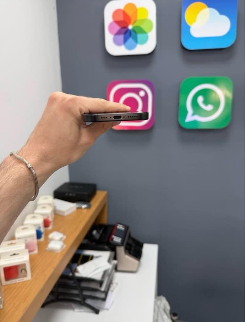 İphone 16 Pro 128 Gb Siyah Temiz - 5