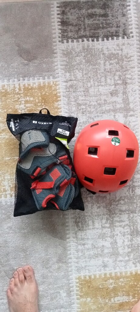 ÇOCUK KASK DİZLİK DİRSEKLİK ELCİK FULL TAKİM - 4