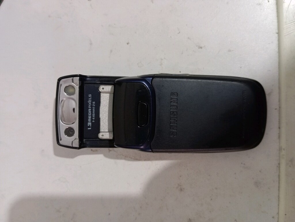 Samsung d500 - 5