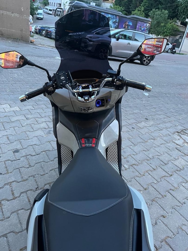 Honda pcx 125 - 4