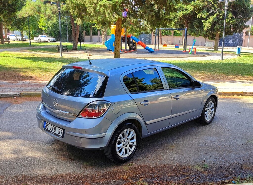 2 adet Dizel otomatik Opel Astra - 14