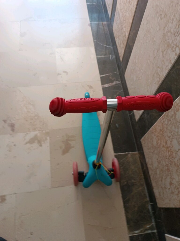 Dechatlon scooter - 2