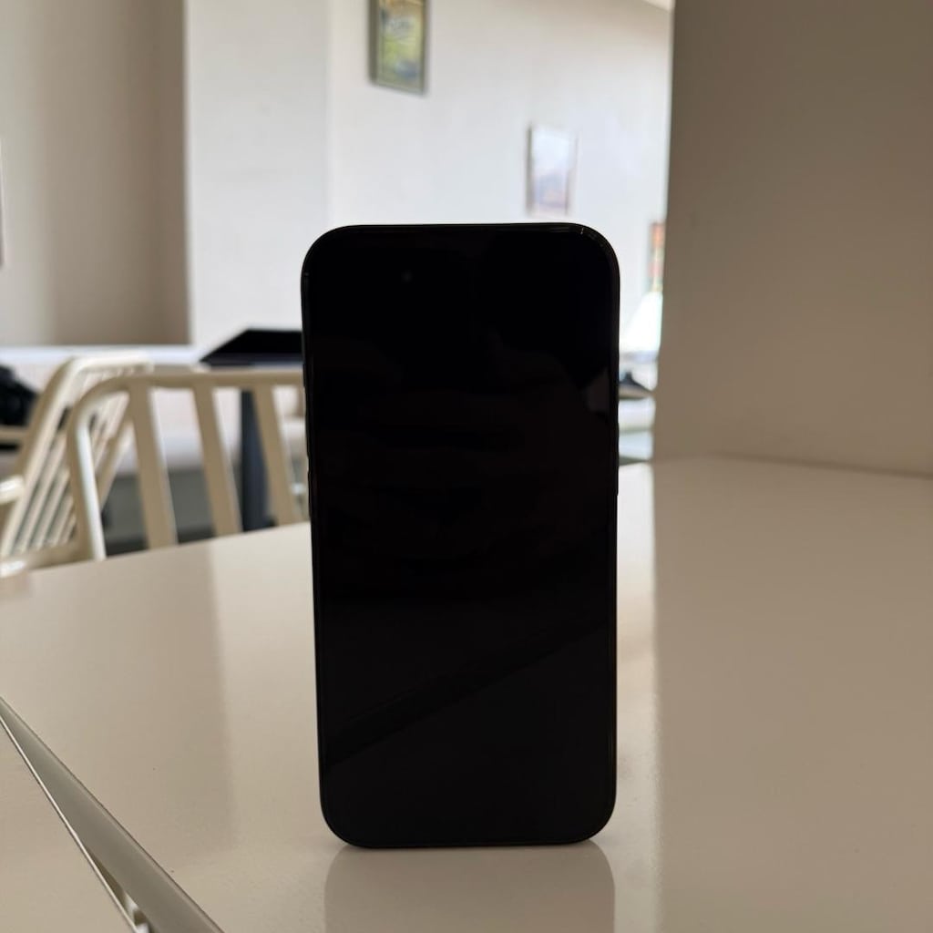 Tertemiz Sıfır ayarında Garantili Iphone 15 128 GB - 12