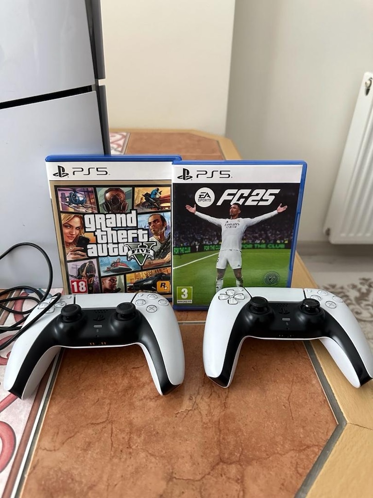 Ps5 Slim+Çift Kol+Fifa26+Fifa25+Gta5+WWE - 4