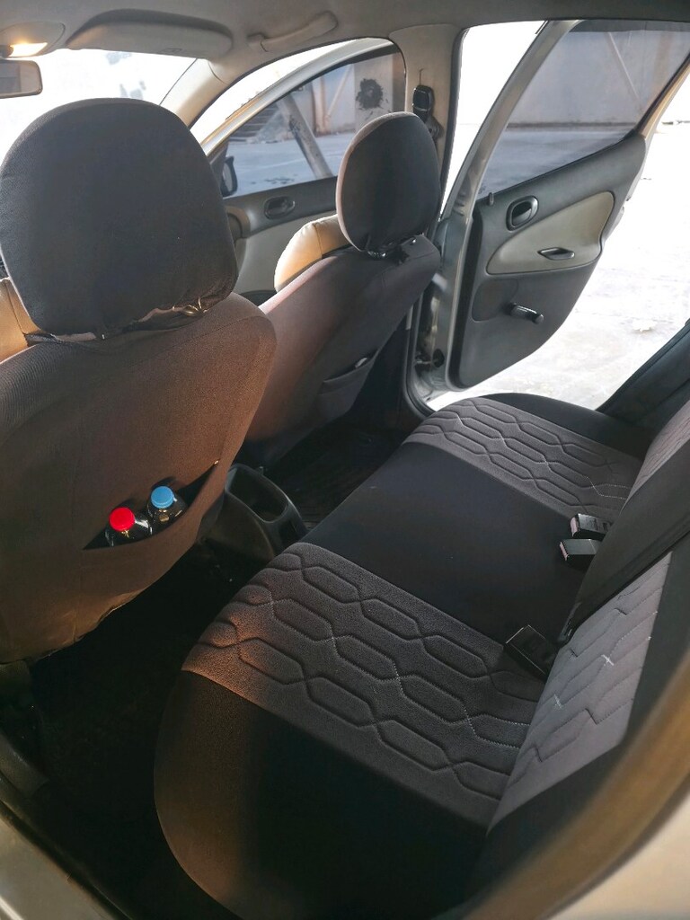 2006 model peugeot 206 - 9