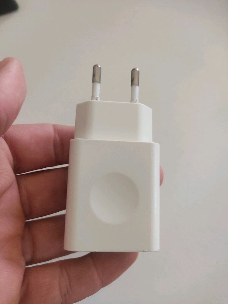 Orjinal Lenovo AC Adapter Pengisi Daya Şarj Cihazı 1,5A - 7