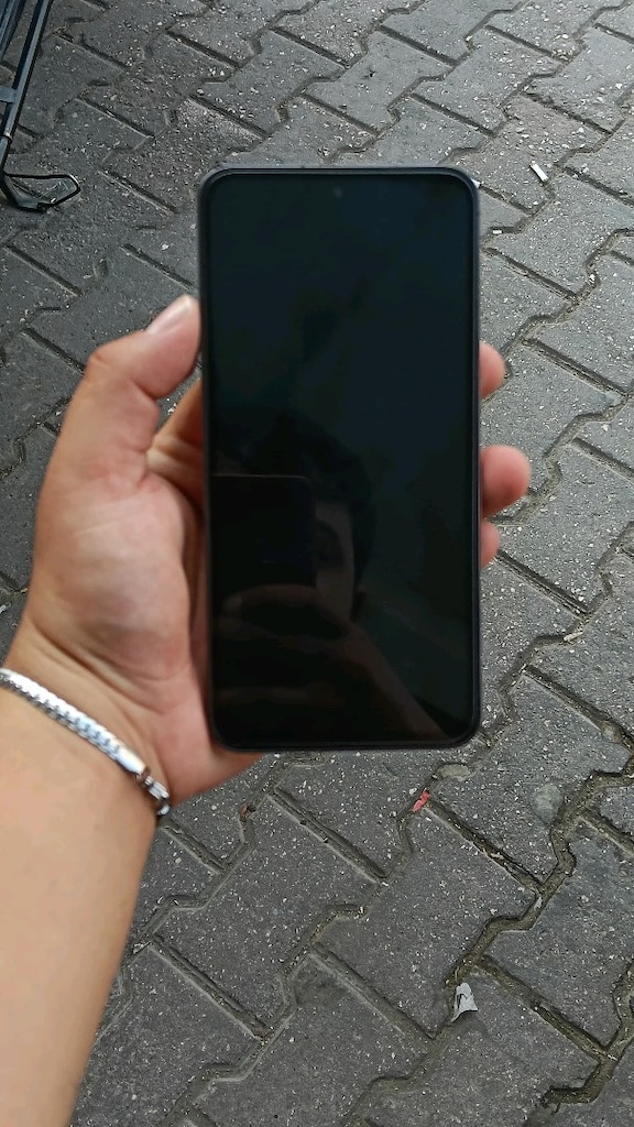 Samsung S24 FE, 256 gb - 5