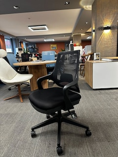 KLAS OFİS ÜSKÜDAR SİYAH FİLELİ ÇALIŞMA KOLTUĞU SIFIR - 3