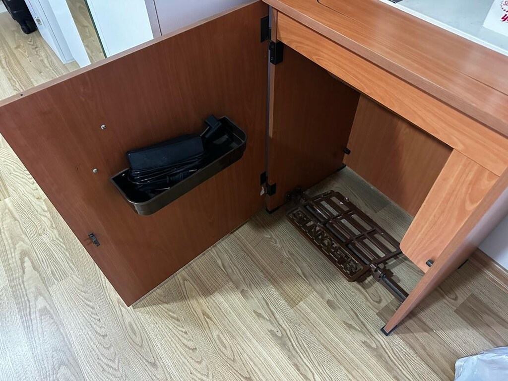 Singer Yoknaz 1301 Sandıklı Dikiş Makinesi - 4
