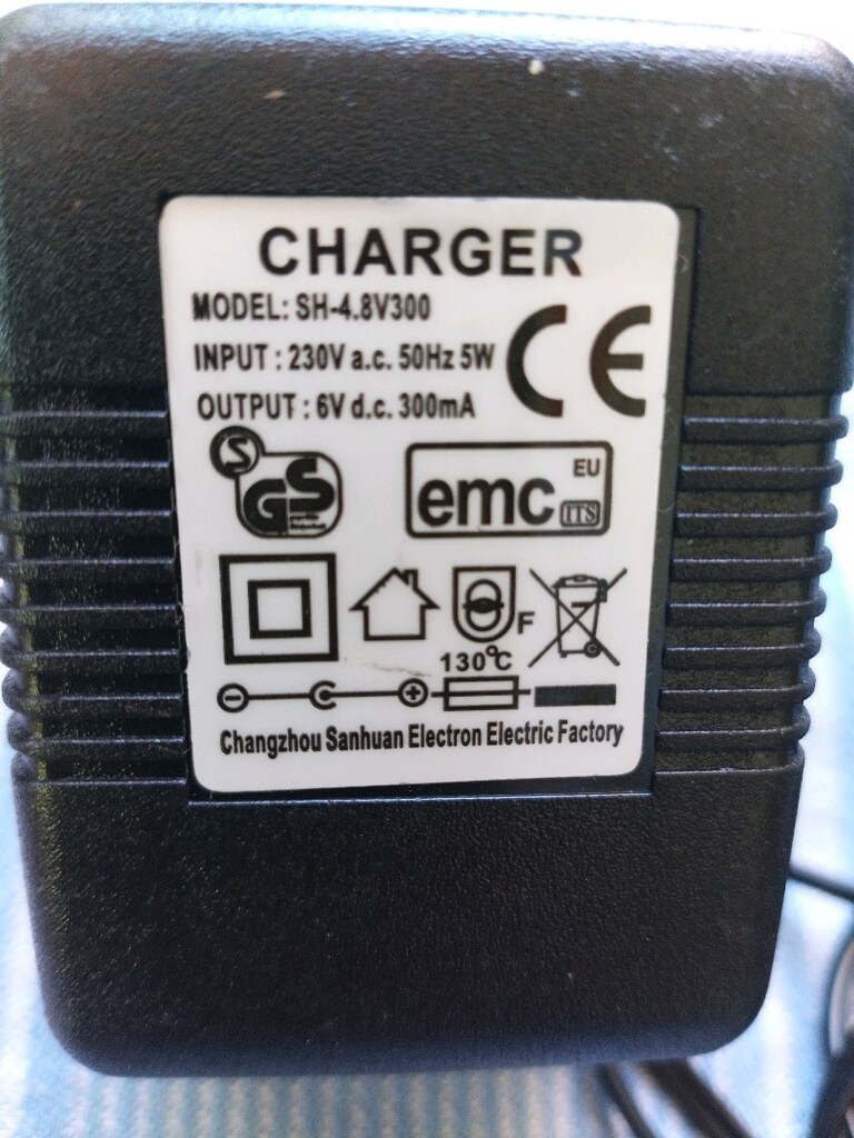 Adaptör 6 vot - 2