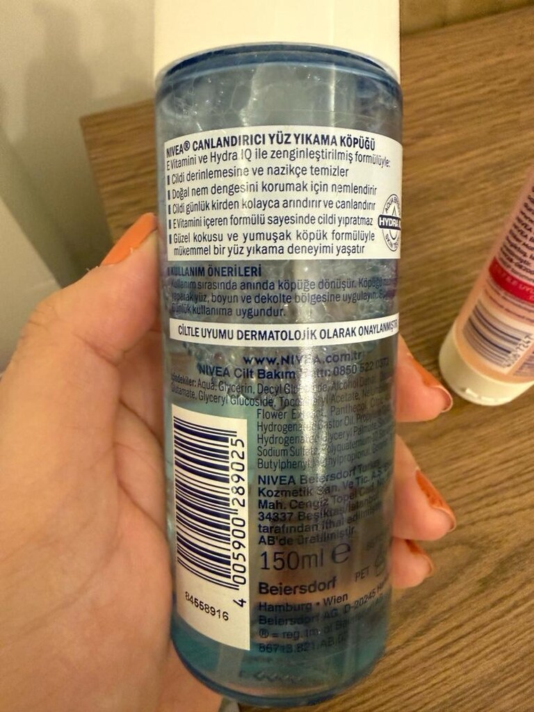 Nivea Yüz Yıkama Köpüğü ve Peeling - 4
