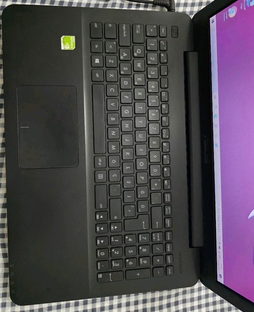Asus i5 5. Nesil 275Gb SSD - 2