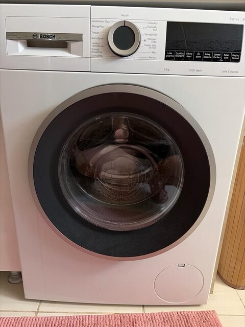 Bosch Serie 4 9 Kg 1200 Devir Çamaşır Makinesi – Temiz ve Sorunsuz