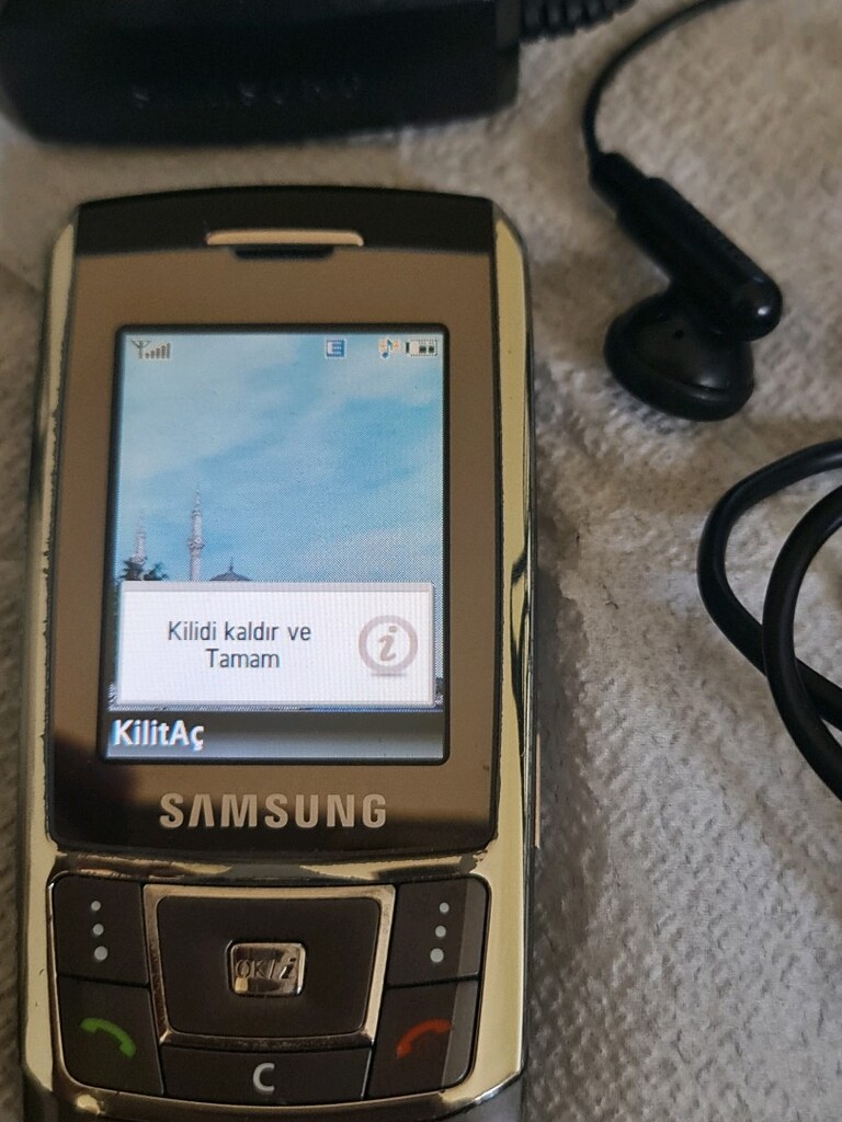 Samsung d900i - 9