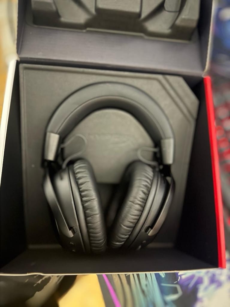 HyperX Cloud III Wireless – Sıfır - 3