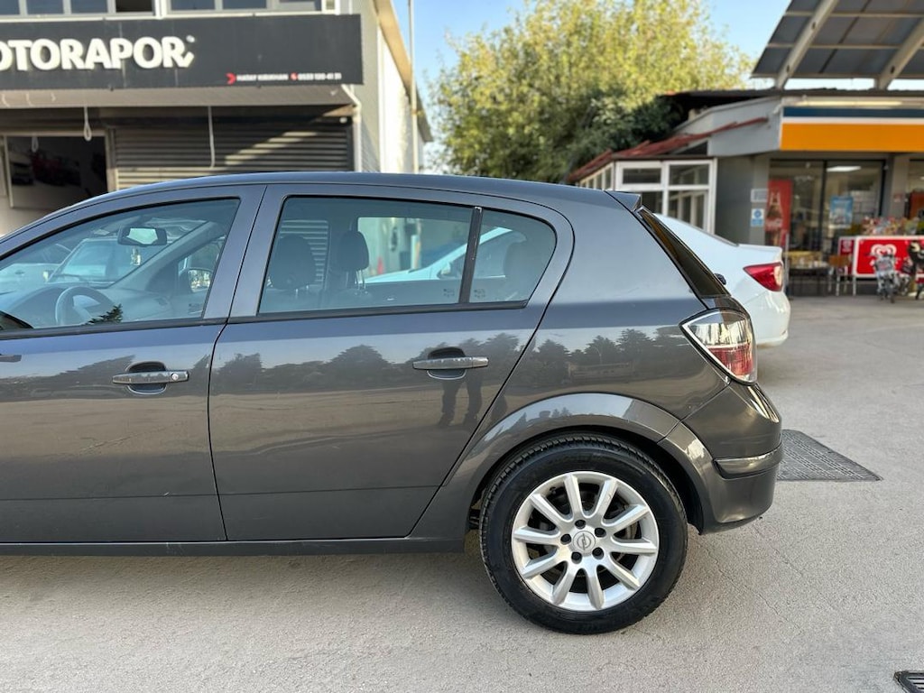 Opel Astra - 3