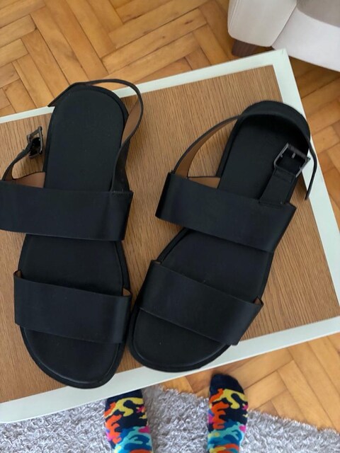 Zara Siyah Çift Bantlı Rahat Sandalet