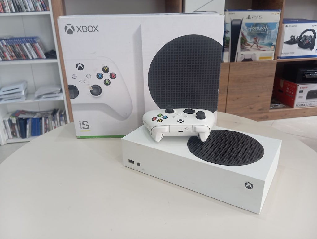 EN UCUZ YENİ NESİL OYUN KONSOLU 3 AY GARANTİLİ GTA 6 İÇİN .XBOX SERİES - 3