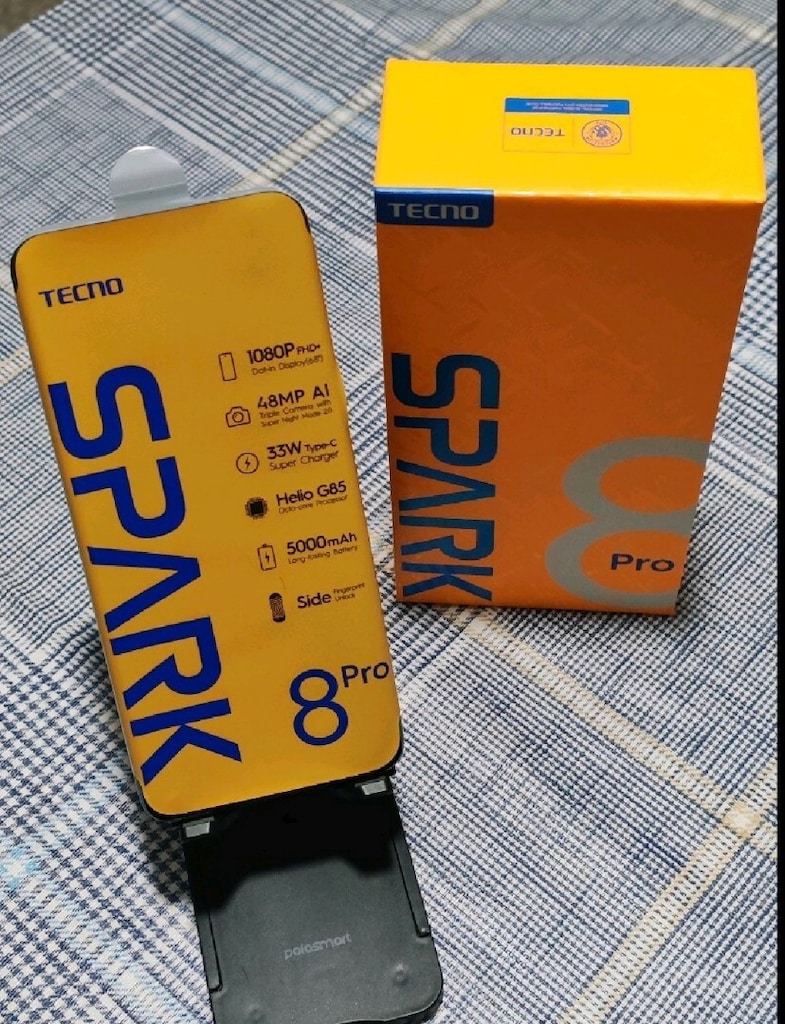 TAKAS OLUR YURTİÇİ ÇİFT HATLI 4+3GB RAM 128GB TECNO SPARK 8 PRO - 4
