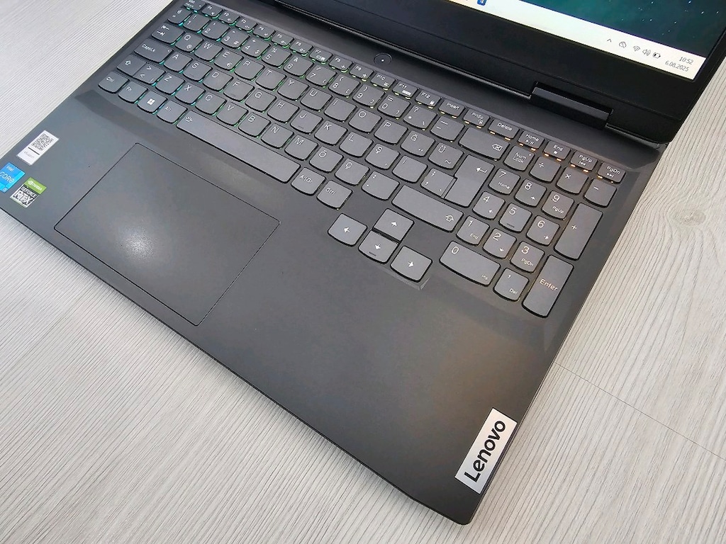 Lenovo Gaming Laptop Rtx3050ti Laptop - 4