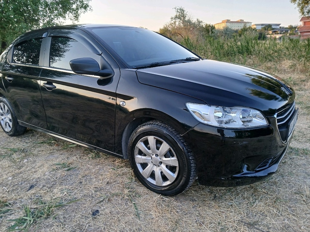 Peugeot 301