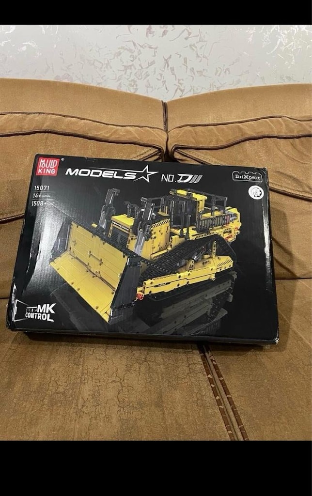 Lego Technic cat d11t 42131 açılmamış sıfır ürün - 5